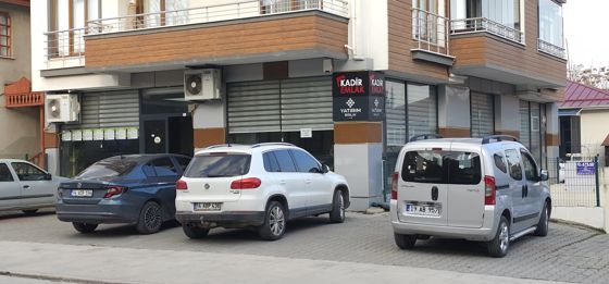 Ofis dış cephe geniş görünüm